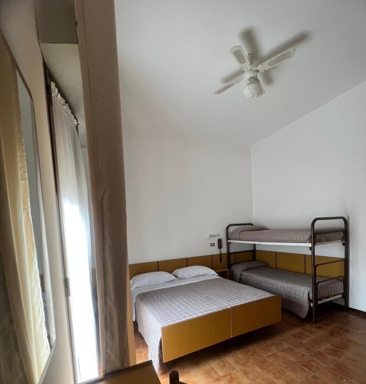 Hotel Villa Dei Fiori Bellaria-Igea Marina Exterior photo